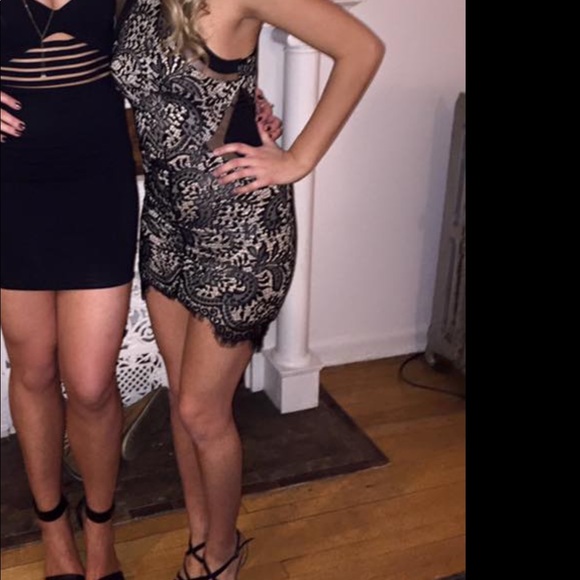 Luxxel Black Lace Halter Top Dress - Picture 7 of 7